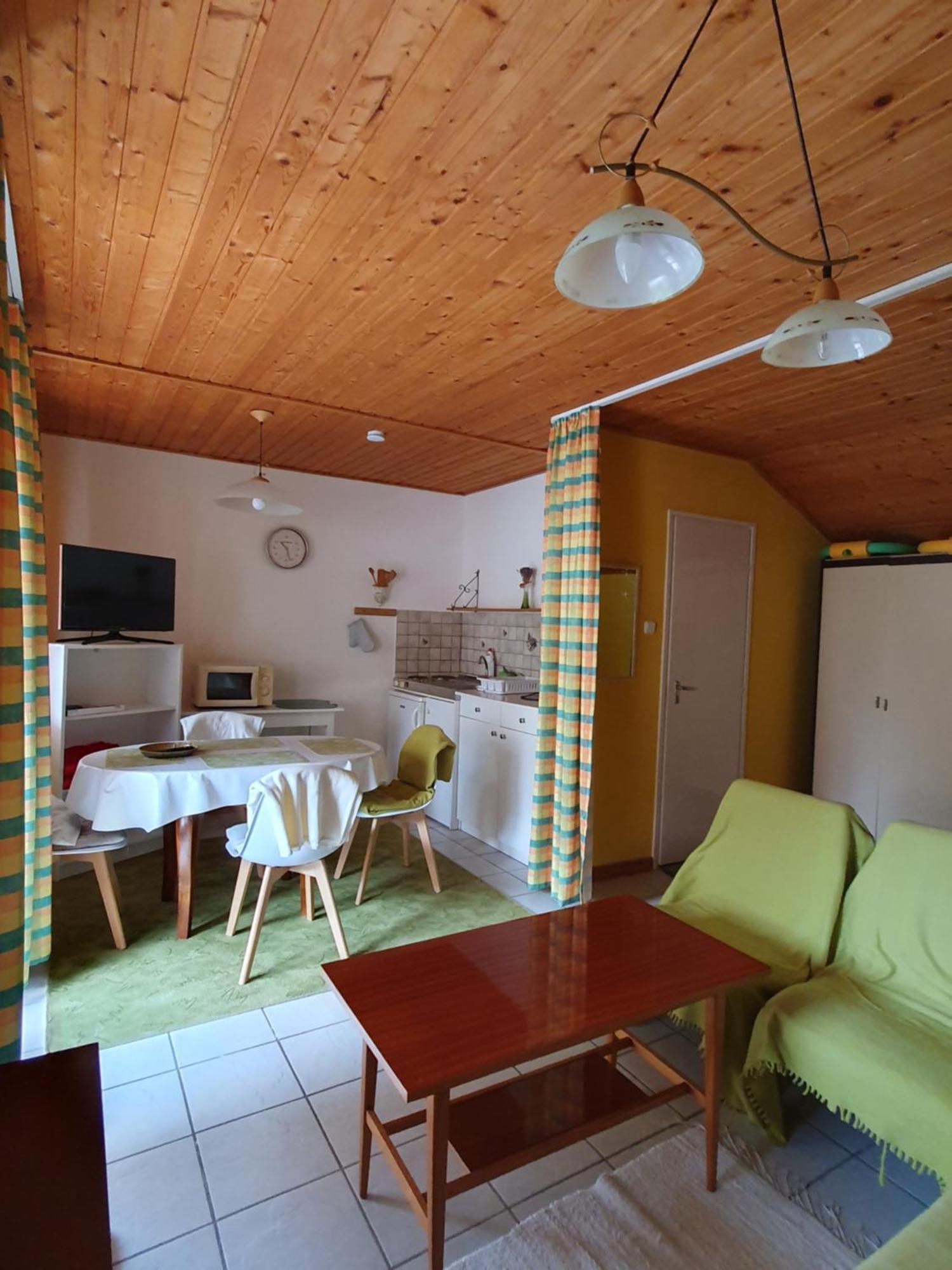 Anna Apartman Heviz Bagian luar foto