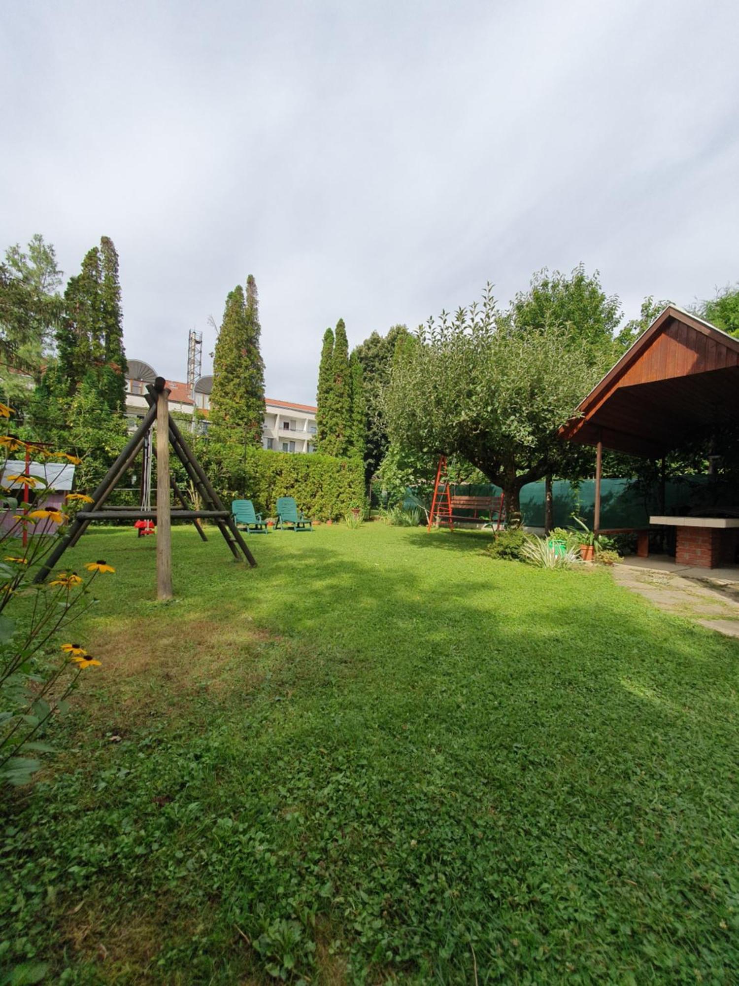 Anna Apartman Heviz Bagian luar foto